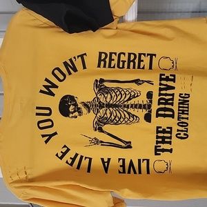 3 cropped gym shirt bundle